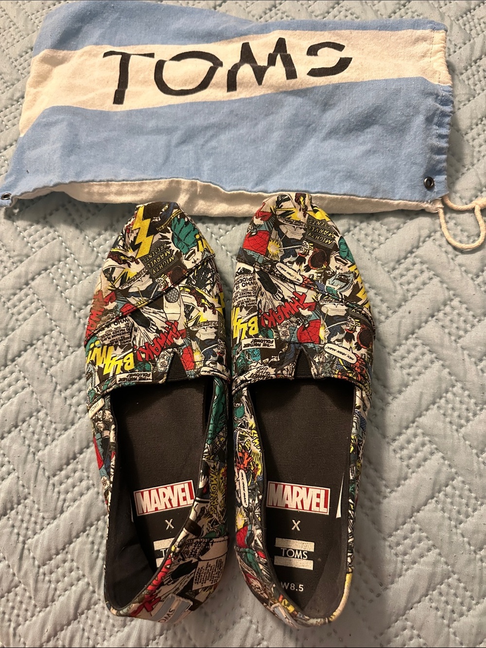 Toms Marvel Comic Print Slip-On Shoes multi colored size 8.5